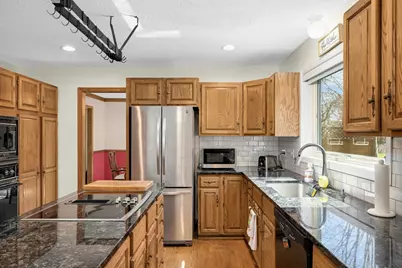 13004 Highpoint Curve, Burnsville, MN 55337 - Photo 17