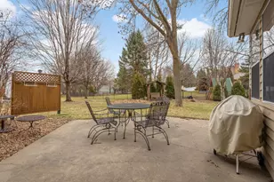 13004 Highpoint Curve, Burnsville, MN 55337 - Photo 43