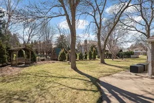 13004 Highpoint Curve, Burnsville, MN 55337 - Photo 39