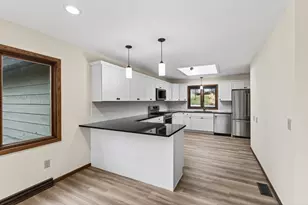 13001 Maywood Ln, Hopkins, MN 55343 - Photo 7