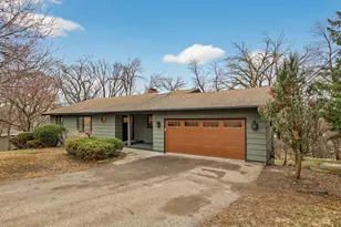 13001 Maywood Ln, Hopkins, MN 55343 - Photo 19