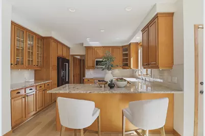 8295 Foxberry Court, Savage, MN 55378 - Photo 5