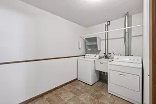 2870 Mounds View Blvd, Mounds View, MN 55112 - Photo 19