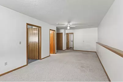 2870 Mounds View Boulevard, Mounds View, MN 55112 - Photo 15