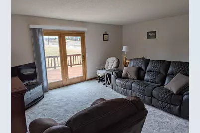 1051 Butte Court, Chanhassen, MN 55317 - Photo 7