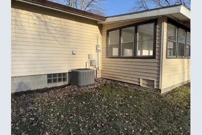 1111 S Halvorson Street, Redwood Falls, MN 56283 - Photo 7