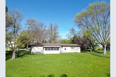 1111 S Halvorson Street, Redwood Falls, MN 56283 - Photo 5