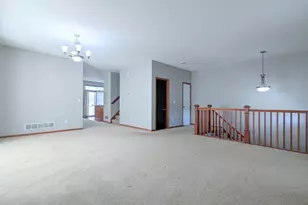 11170 Sand Castle Dr, Woodbury, MN 55129 - Photo 3