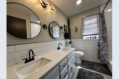 2734 Ulysses Street NE, Minneapolis, MN 55418 - Photo 7