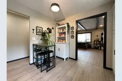 2734 Ulysses Street NE, Minneapolis, MN 55418 - Photo 5