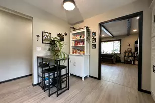 2734 Ulysses St NE, Minneapolis, MN 55418 - Photo 5