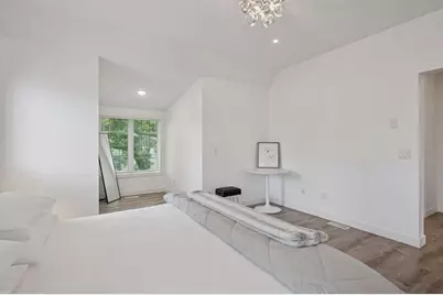 1032 Gardner Street E, Wayzata, MN 55391 - Photo 23