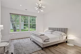 1032 Gardner St E, Wayzata, MN 55391 - Photo 17