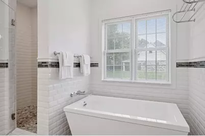 1032 Gardner Street E, Wayzata, MN 55391 - Photo 21