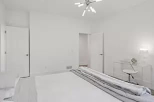 1032 Gardner St E, Wayzata, MN 55391 - Photo 19