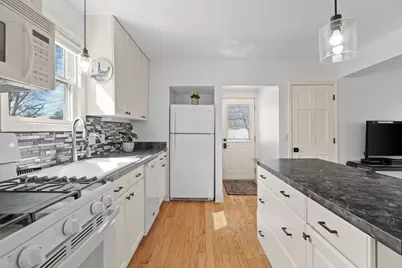 336 18th Avenue N, Hopkins, MN 55343 - Photo 13