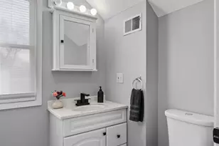 336 18th Ave N, Hopkins, MN 55343 - Photo 25