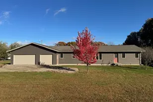 1175 Front St, Staples, MN 56479 - Photo 1