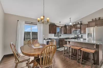 909 4th Street NE, Rice, MN 56367 - Photo 5