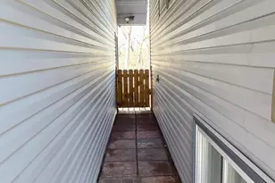 116 Lockey Ave, Center City, MN 55012 - Photo 7