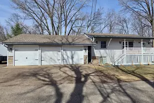 116 Lockey Ave, Center City, MN 55012 - Photo 1