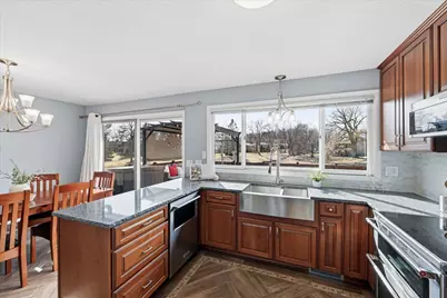 8101 Idaho Avenue N, Brooklyn Park, MN 55445 - Photo 21