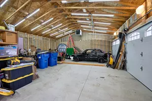 1832 Essex Rd, Hopkins, MN 55305 - Photo 7