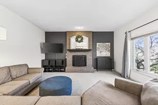 6657 White Birch Ct, Blaine, MN 55014 - Photo 9