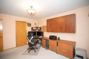601 Sterling St S, Maplewood, MN 55119 - Photo 29
