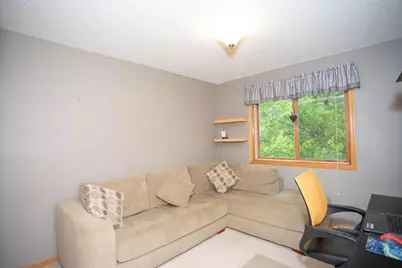 601 Sterling Street S, Maplewood, MN 55119 - Photo 61