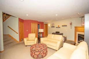 601 Sterling St S, Maplewood, MN 55119 - Photo 23