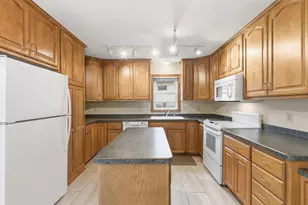 5221 Sumter Ave N, New Hope, MN 55428 - Photo 9