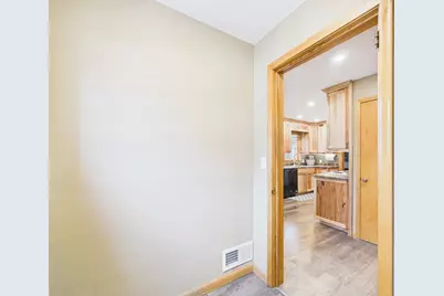 300 E 8th Street, Starbuck, MN 56381 - Photo 3