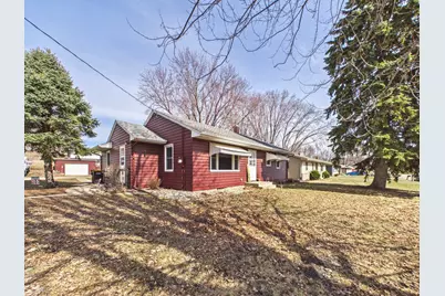 300 E 8th Street, Starbuck, MN 56381 - Photo 1