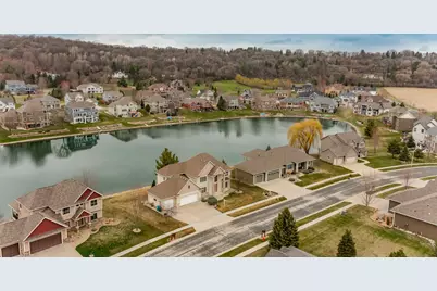 4066 Autumn Lake Court SW, Rochester, MN 55902 - Photo 7