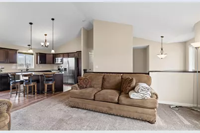 1018 Wendover Street NE, Isanti, MN 55040 - Photo 11