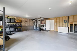 1018 Wendover St NE, Isanti, MN 55040 - Photo 31