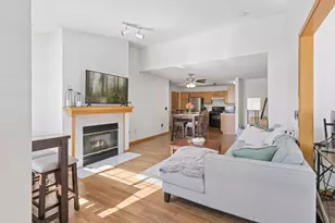 4125 Ruby Ln, Eagan, MN 55122 - Photo 5