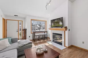 4125 Ruby Ln, Eagan, MN 55122 - Photo 7