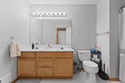 7395 Derby Lane, Shakopee, MN 55379 - Photo 15