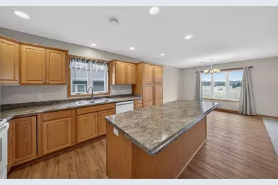 406 Tee Box Lane NE, Stewartville, MN 55976 - Photo 11