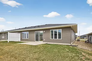 406 Tee Box Ln NE, Stewartville, MN 55976 - Photo 35