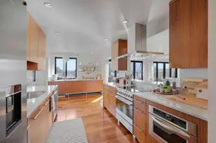 48 Groveland Terrace, Minneapolis, MN 55403 - Photo 11