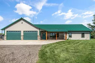 10080 550th St, Rush City, MN 55069 - Photo 5