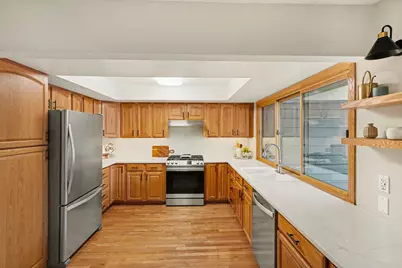 134 Birnamwood Drive, Burnsville, MN 55337 - Photo 7