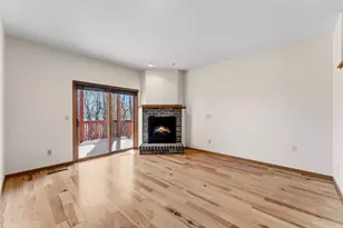 18262 Cascade Dr, Eden Prairie, MN 55347 - Photo 9