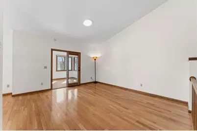 18262 Cascade Drive, Eden Prairie, MN 55347 - Photo 11