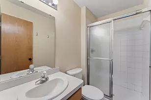 18262 Cascade Dr, Eden Prairie, MN 55347 - Photo 23