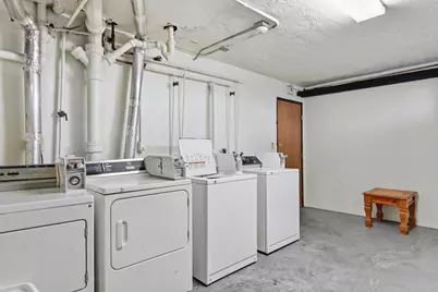 320 7th Avenue S, Saint Cloud, MN 56301 - Photo 9