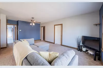 121 W Oak Street, Stanley, WI 54768 - Photo 7